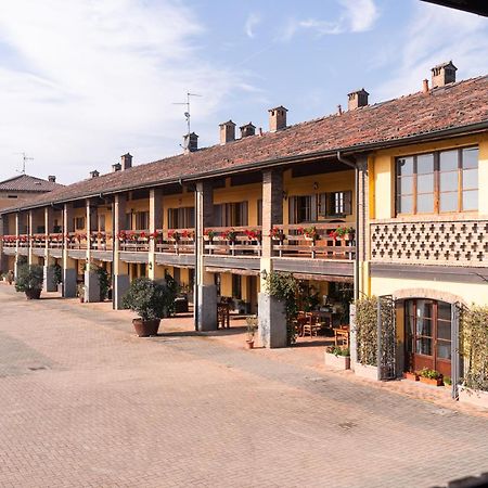 Agriturismo Bassanella Treviglio Buitenkant foto